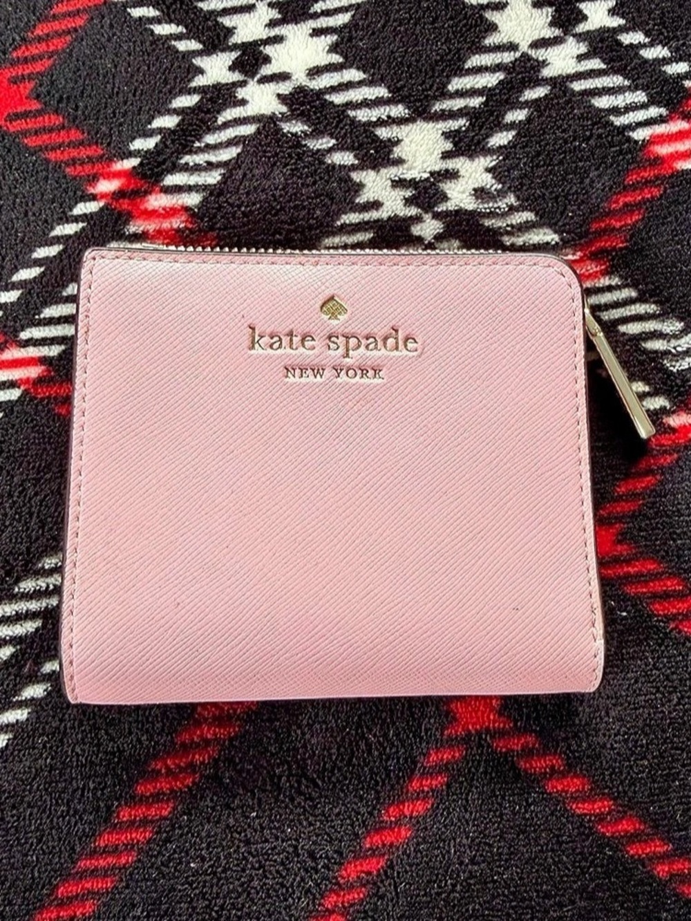 Kate Spade Pink Zip Around Wallet